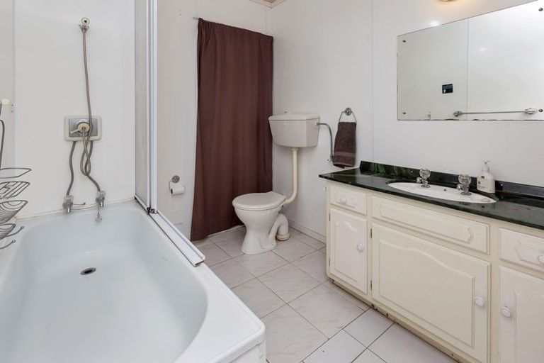 Photo of property in 39 Fairway Drive, Te Kamo, Whangarei, 0112