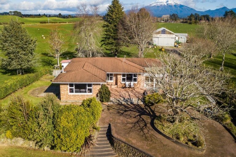 Photo of property in 1634 Mountain Road, Inglewood, 4386