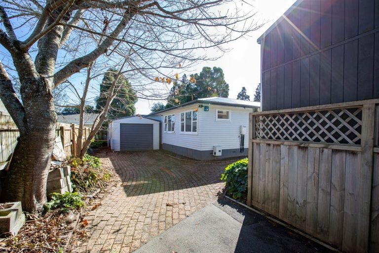 Photo of property in 28 Morris Road, Hillcrest, Hamilton, 3216