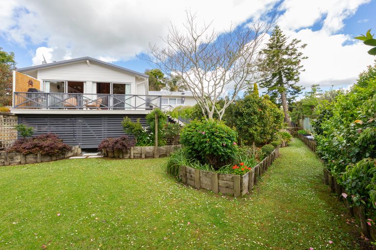 Photo of property in 21 Davies Road, Wellsford, 0900