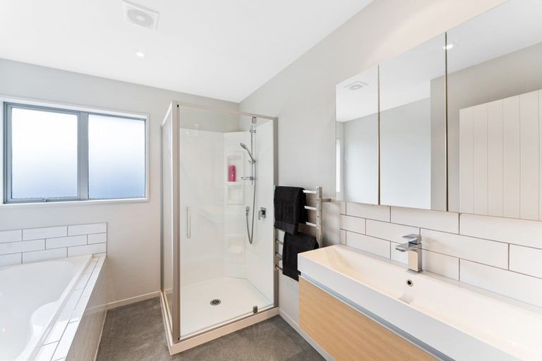 Photo of property in 6 Bargrove Close, Halswell, Christchurch, 8025