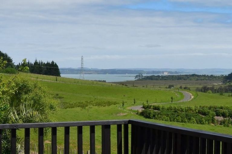 Photo of property in 20 Hafton Road, Kaukapakapa, Warkworth, 0984