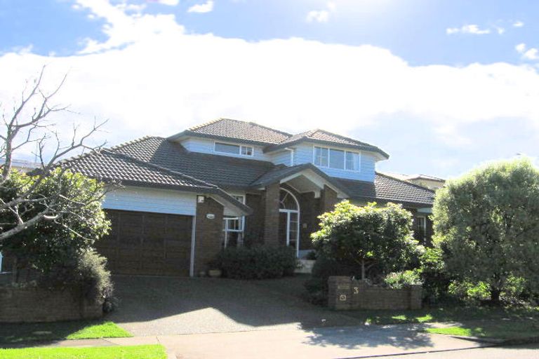 Photo of property in 3 Artesia Close, Shamrock Park, Auckland, 2016