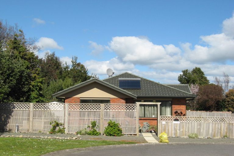 Photo of property in 8b Blennerville Close, Marton, 4710