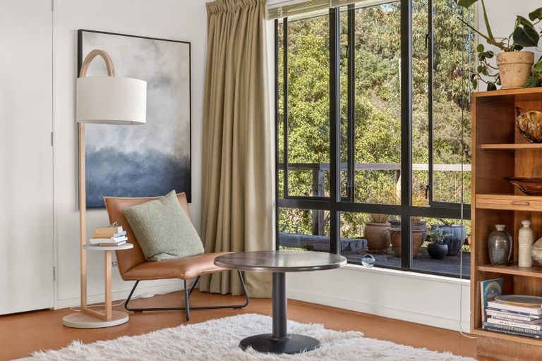 Photo of property in 29 Te Papau Crescent, Diamond Harbour, 8972