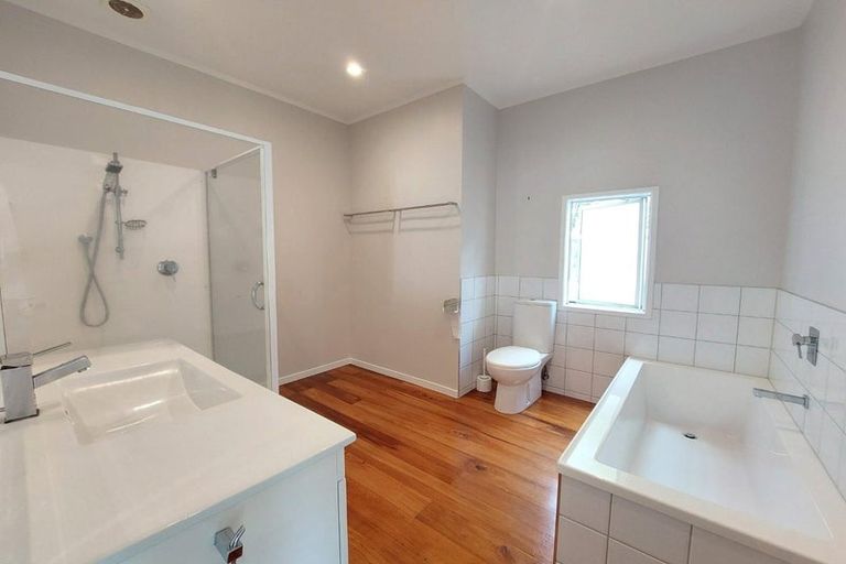 Photo of property in 31 Salisbury Road, Birkdale, Auckland, 0626