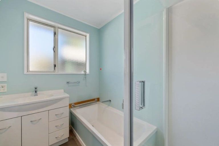 Photo of property in 114b Charles Street, Blenheim, 7201