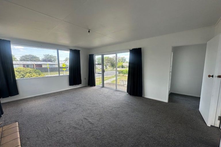 Photo of property in 33 Walton Way, Flaxmere, Hastings, 4120