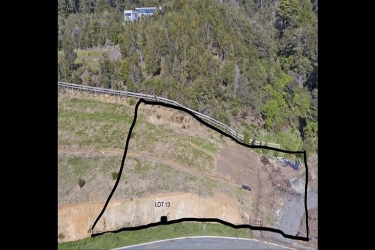 Photo of property in 13 Kahu Close, Kaiteriteri, Motueka, 7197