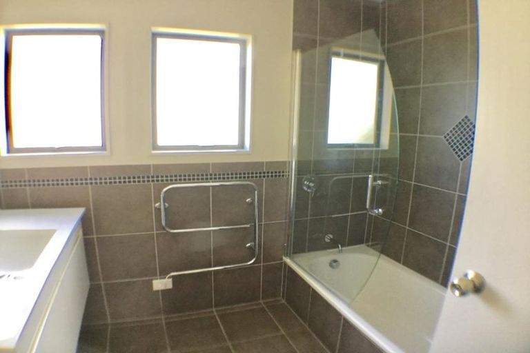 Photo of property in 95 Duck Creek Road, Stillwater, Silverdale, 0993