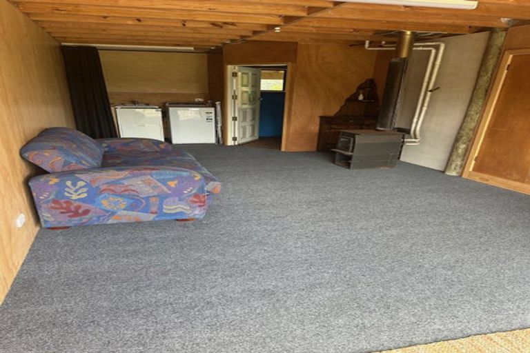 Photo of property in 1106 Russell Road, Whakapara, Hikurangi, 0184