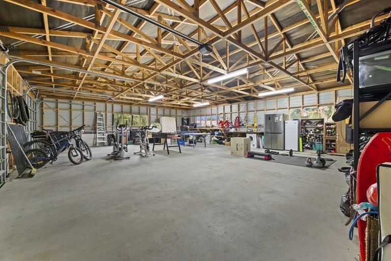 Photo of property in 280 Corbett Road, Paraite, New Plymouth, 4373