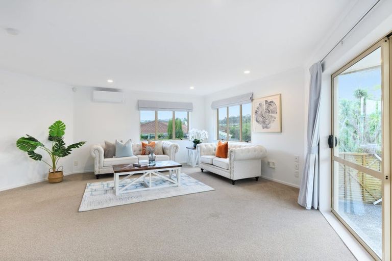 Photo of property in 17 Gendo Avenue, Henderson, Auckland, 0612