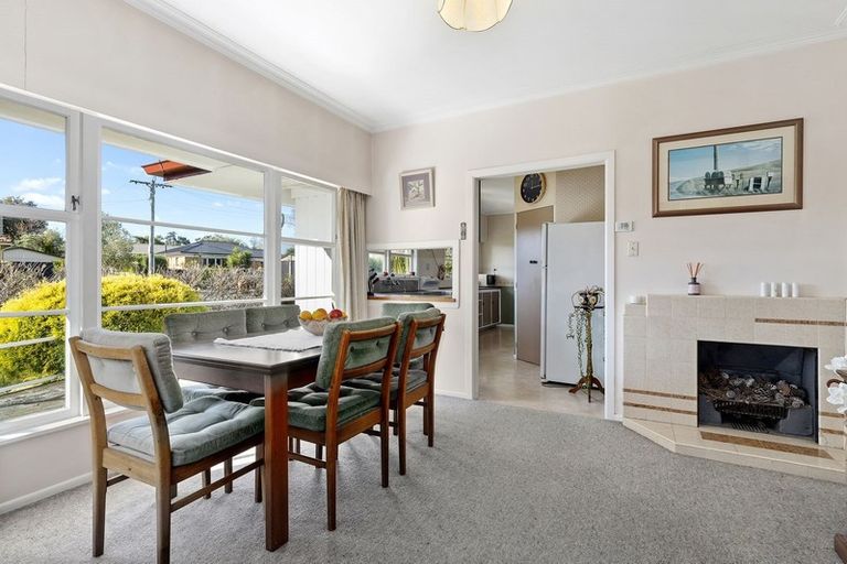 Photo of property in 27 Darley Street, Maeroa, Hamilton, 3200