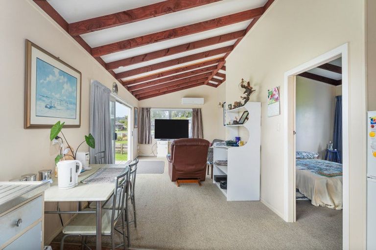 Photo of property in 160 Cook Drive, Whitianga, 3510