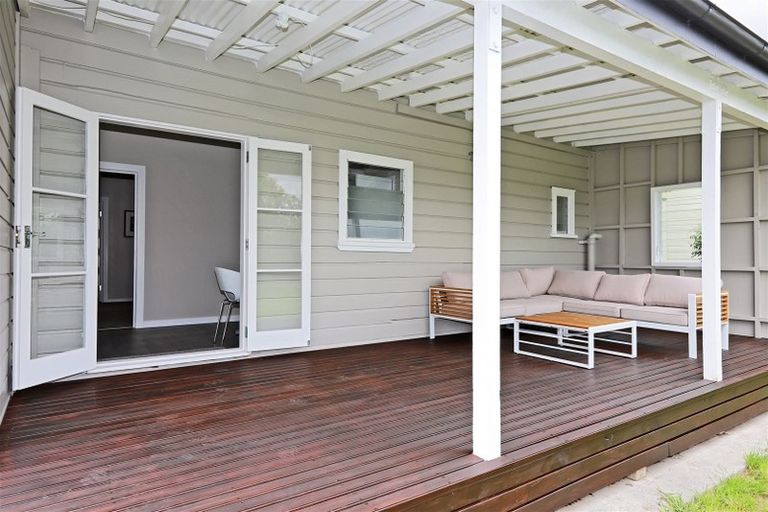 Photo of property in 202 Grays Road, Saint Leonards, Hastings, 4120