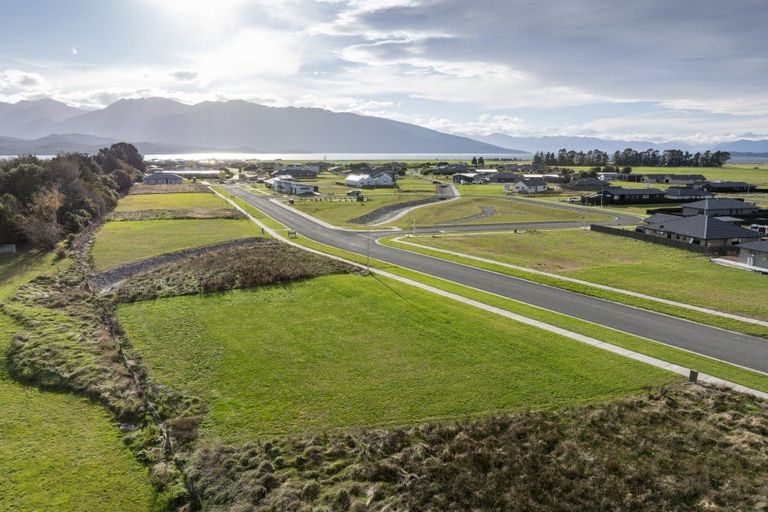 Photo of property in 45 Tukare Loop, Te Anau, 9600