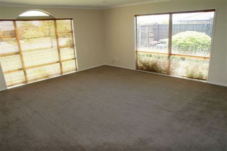 Photo of property in 5 Talbot Road, Northwood, Christchurch, 8051