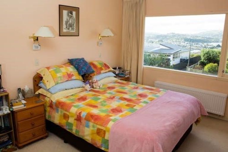 Photo of property in 6 Doon Grove, Papakowhai, Porirua, 5024