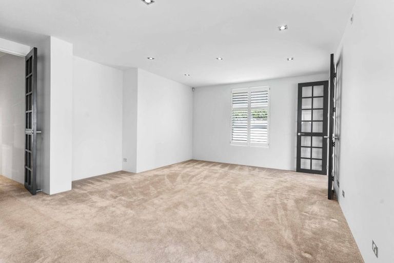 Photo of property in 12a Victoria Avenue, Dannevirke, 4930