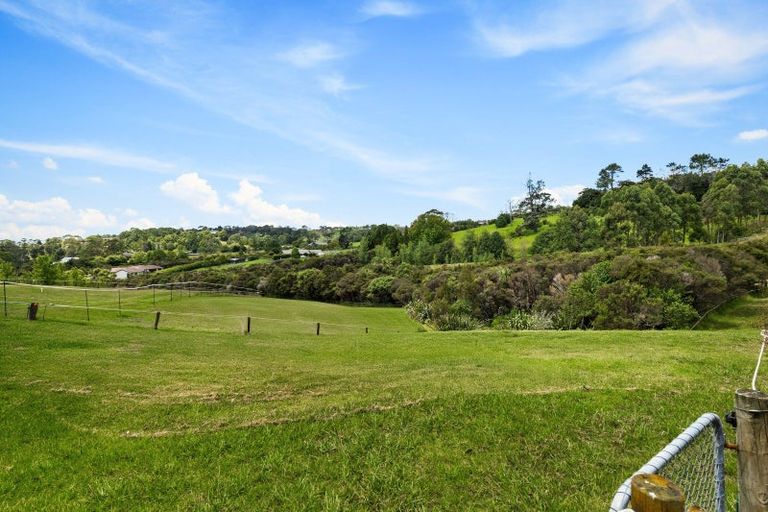 Photo of property in 153h Green Road, Dairy Flat, Albany, 0792