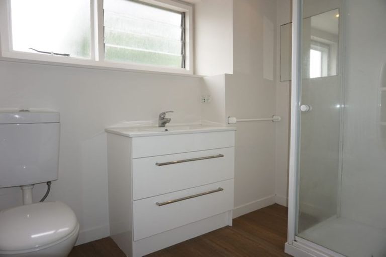 Photo of property in Garlinge Apartments, 14 Rhodes Street, Merivale, Christchurch, 8014
