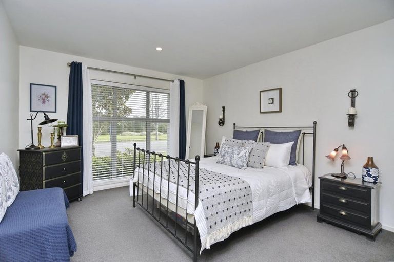 Photo of property in 50 Infinity Drive, Pegasus, 7612