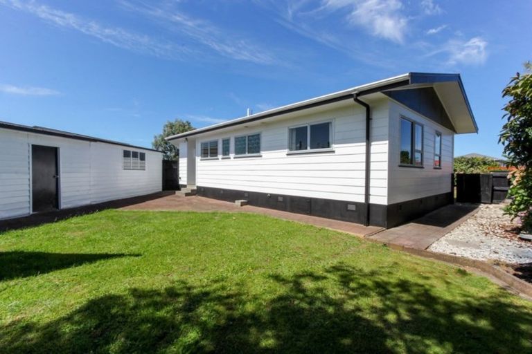 Photo of property in 1 Penrod Drive, Bell Block, New Plymouth, 4312