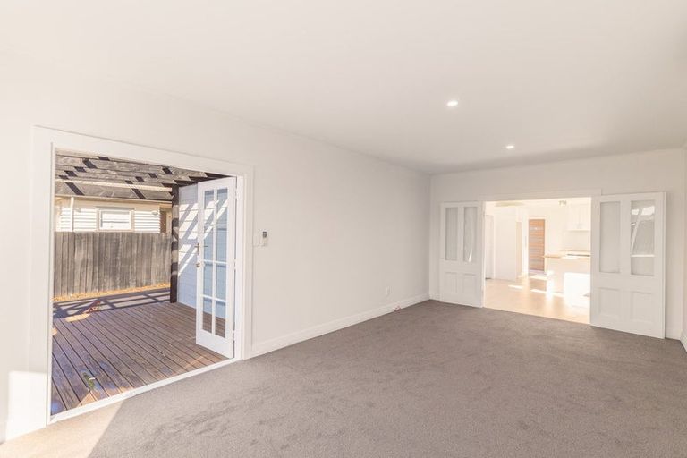 Photo of property in 75 Tedder Avenue, North New Brighton, Christchurch, 8083