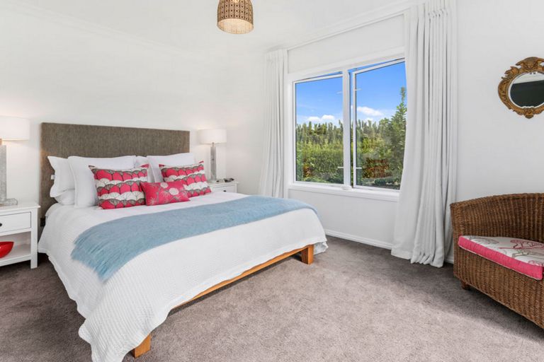 Photo of property in 140 Jones Road, Tawharanui Peninsula, Warkworth, 0986