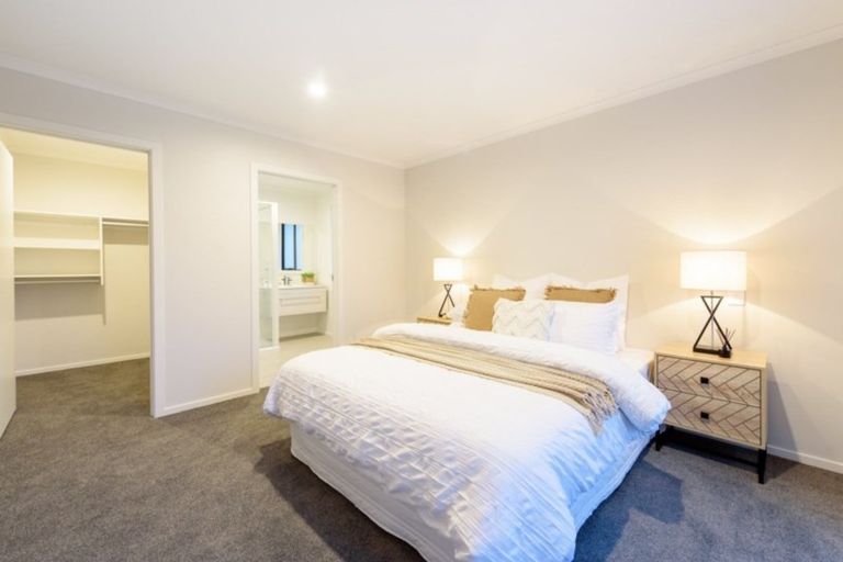 Photo of property in 68 Whakaturou Crescent, Pyes Pa, Tauranga, 3112