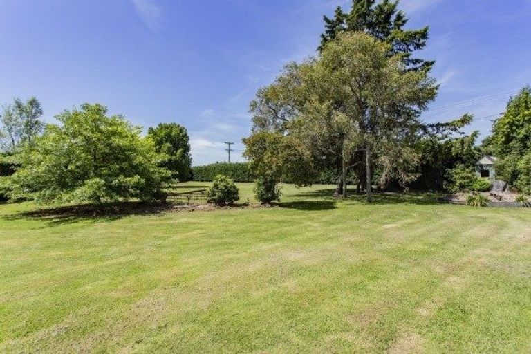 Photo of property in 283 Tuahiwi Road, Tuahiwi, Kaiapoi, 7691