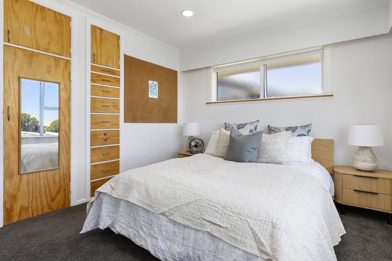 Photo of property in 5 Te Hatepe Avenue, Taupo, 3330