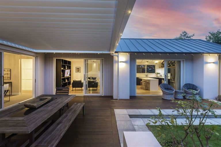 Photo of property in 17a Halton Street, Strowan, Christchurch, 8052