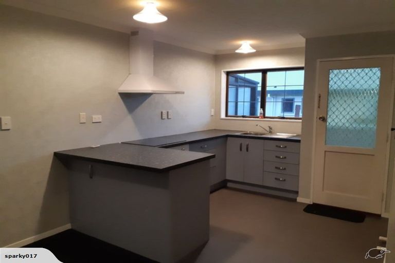 Photo of property in 69b Queen Street West, Levin, 5510