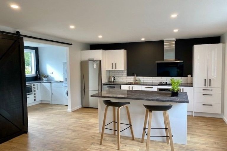 Photo of property in 31 Rhodes Street, Carterton, 5713