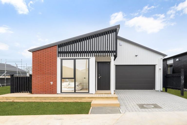 Photo of property in Oxford Street, Lansdowne, Masterton, 5810