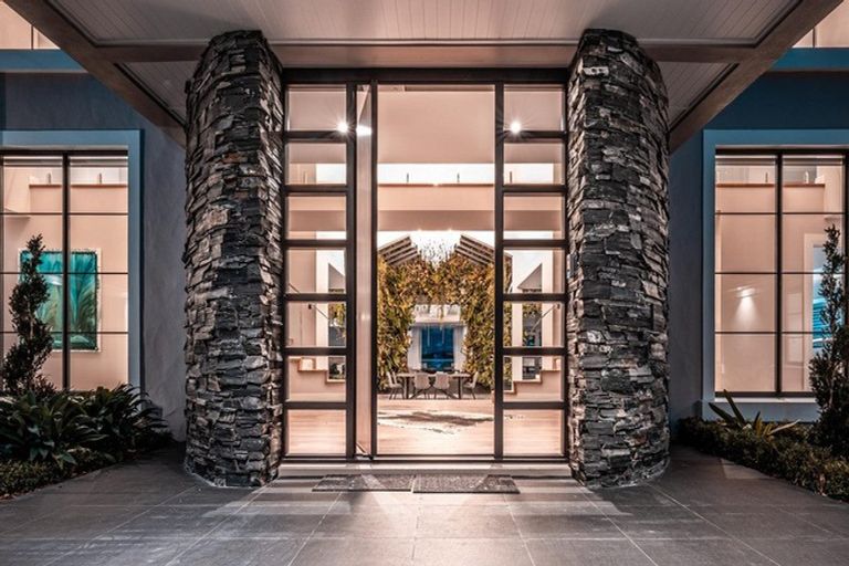 Photo of property in 14 Myra Evelyn Grove, Dairy Flat, Albany, 0792