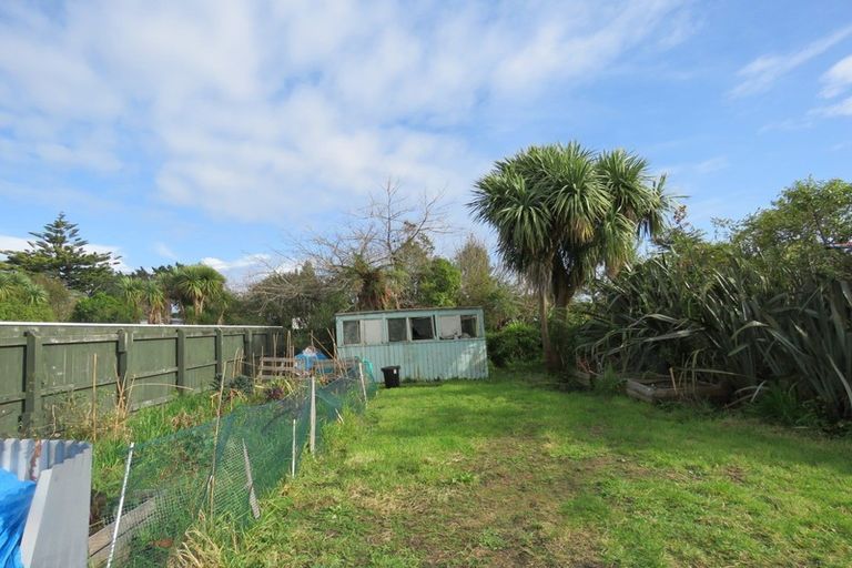 Photo of property in 44 Adderley Street, Westport, 7825