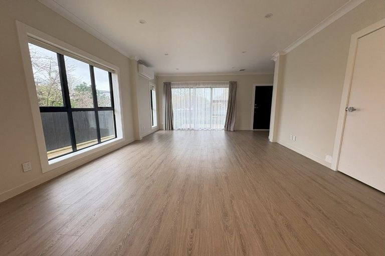 Photo of property in 40b Kervil Avenue, Te Atatu Peninsula, Auckland, 0610