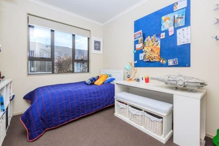 Photo of property in 31a Alexander Avenue, Torbay, Auckland, 0630