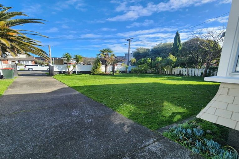Photo of property in 12 Cressy Street, Waterloo, Lower Hutt, 5011