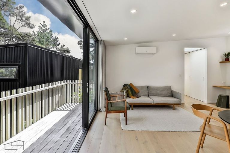 Photo of property in 131e Rosier Road, Glen Eden, Auckland, 0602