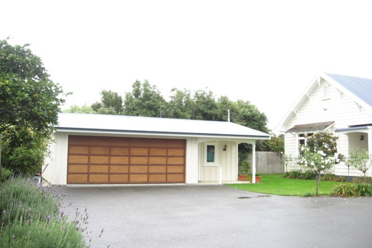 Photo of property in 78 Uxbridge Road, Cockle Bay, Auckland, 2014