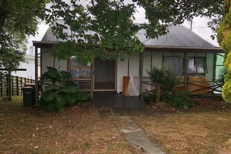 Photo of property in 1/27 Aeroview Drive, Beach Haven, Auckland, 0626