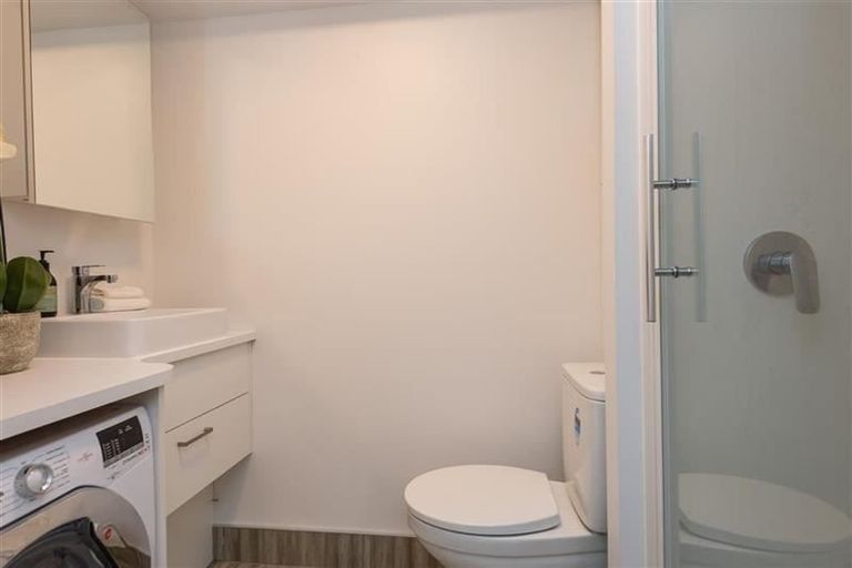 Photo of property in Amuri Park Apartments, 10/280 Bealey Avenue, Christchurch Central, Christchurch, 8013