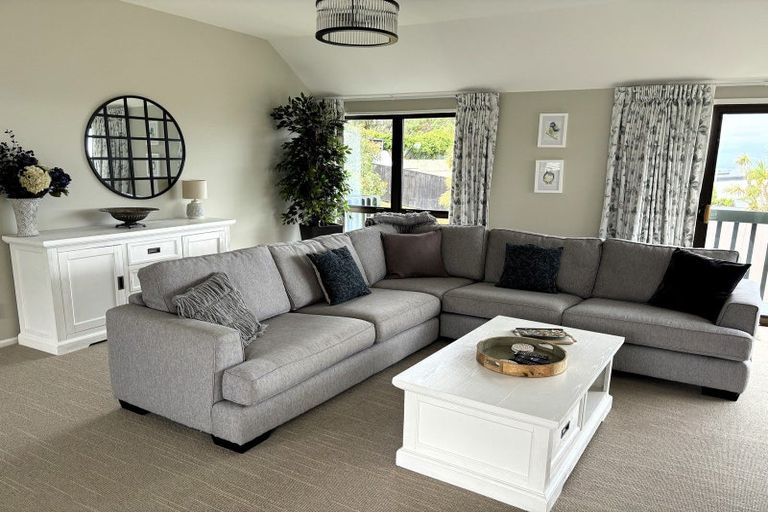 Photo of property in 76 Mount Pleasant Road, Mount Pleasant, Christchurch, 8081