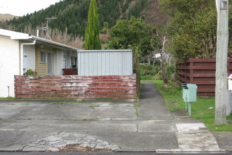 Photo of property in 16c Buckley Grove, Paraparaumu, 5032