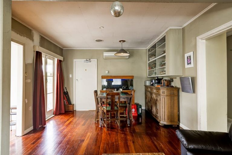 Photo of property in 35 Lake Crescent, Hamilton Lake, Hamilton, 3204