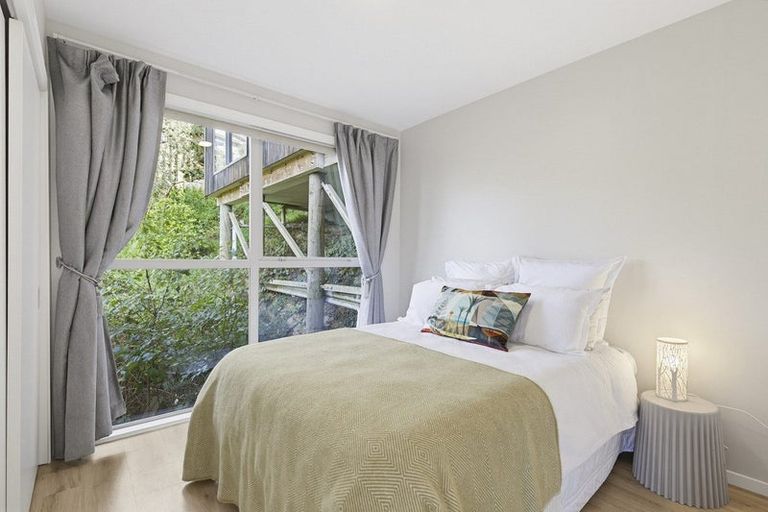 Photo of property in 10 Wineberry Way, Broadmeadows, 6037